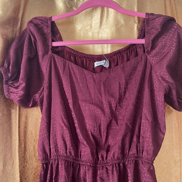 Dress - Picture 2 of 2